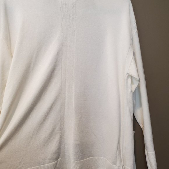 Cute White Cardigan - Picture 7 of 7